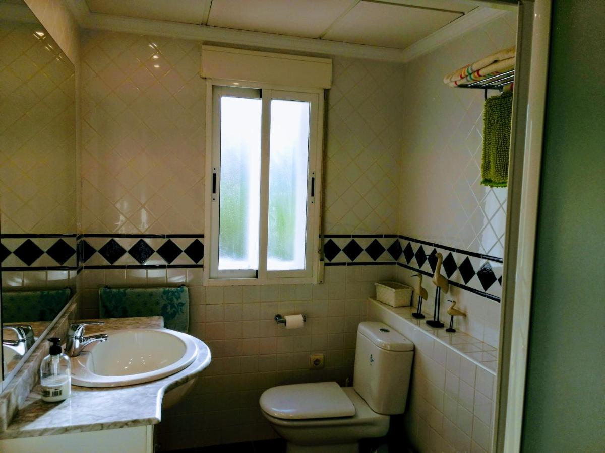 At The Center & Very Close To The Paseo Beach, With Double Garage, Renovated And Fully Equipped Apartment Almuñécar Eksteriør bilde