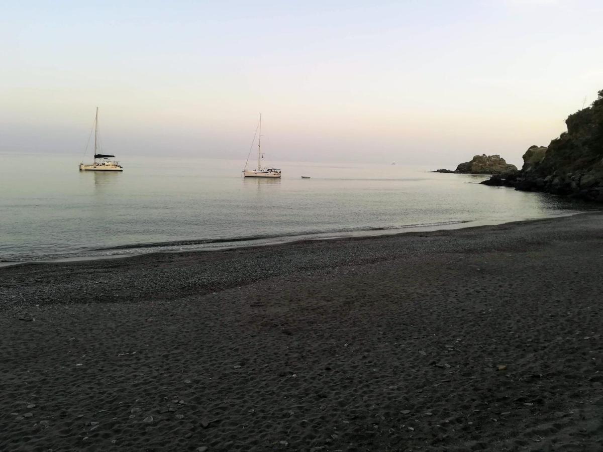 At The Center & Very Close To The Paseo Beach, With Double Garage, Renovated And Fully Equipped Apartment Almuñécar Eksteriør bilde