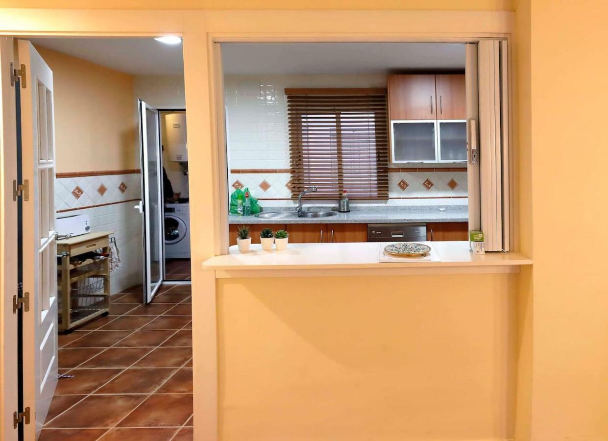 At The Center & Very Close To The Paseo Beach, With Double Garage, Renovated And Fully Equipped Apartment Almuñécar Eksteriør bilde